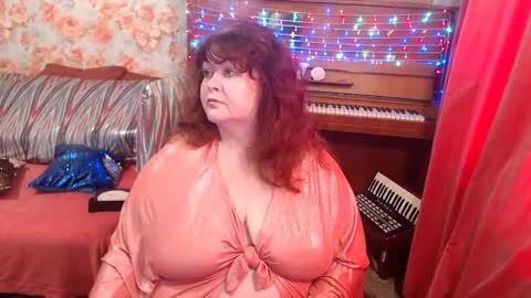 Snapshot of patsyorose chatting on 02.17.26 PatsyORose online show from 02.17.26