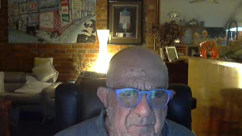 Snapshot of patvac chatting on 06.25.26 patvac online show from 06.25.26