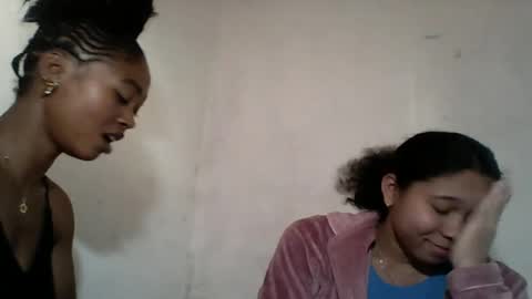 Snapshot of paty108242 chatting on 06.17.26 paty108242 online show from 06.17.26