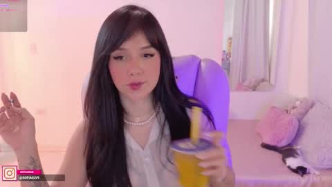 Sofa online show from 10.23.25