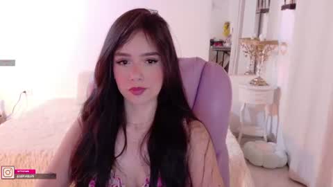 Snapshot of pau_cute chatting on 07.12.26 Sofa online show from 07.12.26