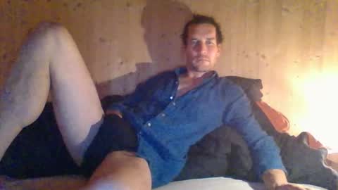 paueriwan online show from 11.12.25