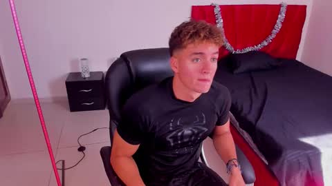 Paull George online show from 11.26.25