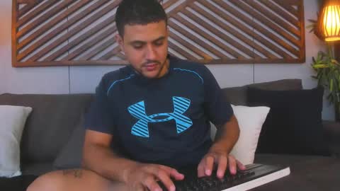 Paul Rivera online show from 09.11.25