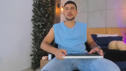 Paul Rivera online show from 02.04.26