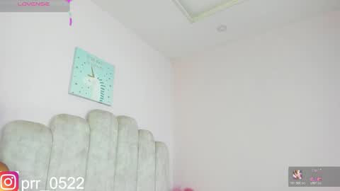 Snapshot of paula_cosio chatting on 10.25.25 dahia  online show from 10.25.25