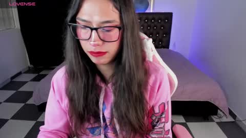 CALL ME PAULA  online show from 01.05.25