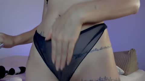 Paula perez - online show from 02.04.25