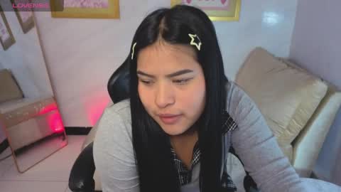 Live 800am 200pm COLOMBIAN HOUR online show from 04.01.26