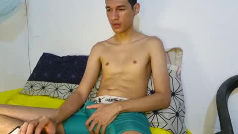 Paul Mklain online show from 01.01.25