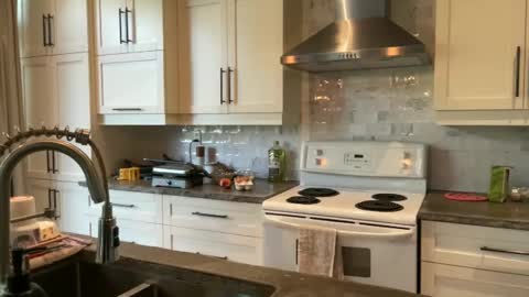 Snapshot of paulilafay chatting on 09.11.25 Paulila Fay online show from 09.11.25