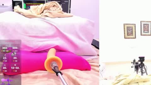 Paulina Davis  online show from 02.01.25