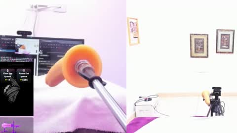 Paulina Davis  online show from 02.23.25