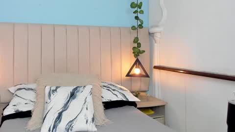 PAULINA  online show from 01.29.25