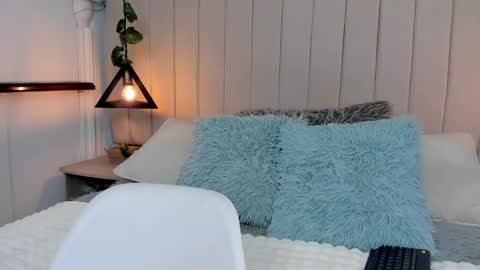 PAULINA  online show from 03.11.25