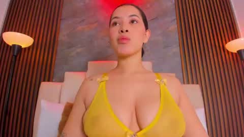 Snapshot of paulina_rosset chatting on 06.27.26 paulina_rosset online show from 06.27.26