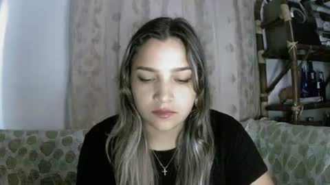 Snapshot of paulina_x_x chatting on 05.01.26 paulina_x_x online show from 05.01.26