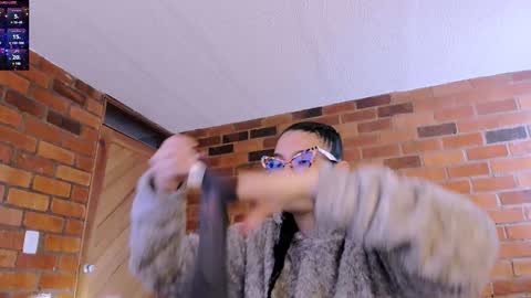 Paulina online show from 01.11.25