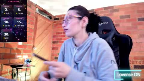 Paulina online show from 12.04.25