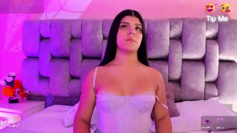 Paulina Belle online show from 06.28.26