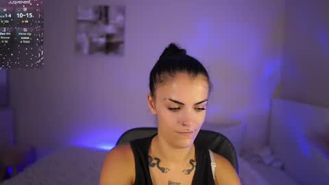 Pauline online show from 08.03.26