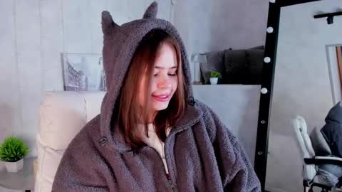 Erica online show from 11.22.25