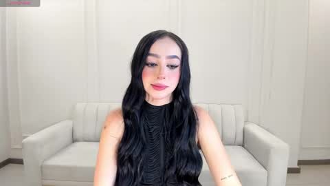 Snapshot of paulinesanz chatting on 05.30.26 Pauline Sanz online show from 05.30.26