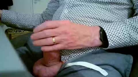 Snapshot of paultje7171 chatting on 12.18.25 Paul online show from 12.18.25