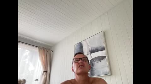 Snapshot of paulwill2377 chatting on 09.30.25 paulwill2377 online show from 09.30.25