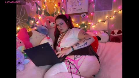 Snapshot of payyourprincessjess chatting on 01.29.25 payyourprincessjess online show from 01.29.25