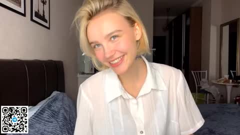 Lola online show from 10.25.25