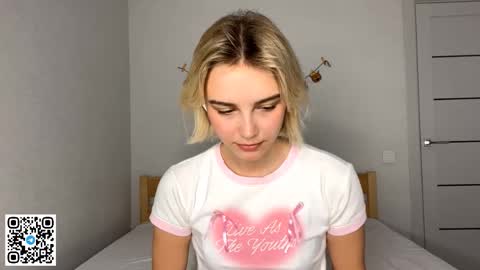 Lola online show from 12.04.25