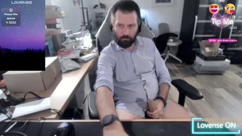 Snapshot of pc92160 chatting on 09.19.25 pc92160 online show from 09.19.25