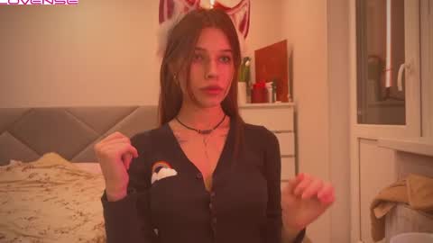 Snapshot of peaceful_oblivion chatting on 02.16.25 Sandra Next Stream pm MSK 5 pm UTC1pm EDT online show from 02.16.25