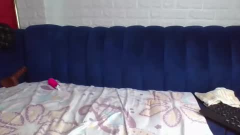 Snapshot of peach_melbah chatting on 11.30.25 peach_melbah online show from 11.30.25