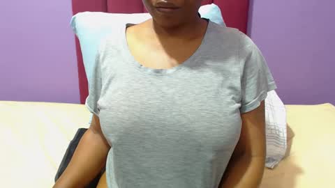 Snapshot of peachassxx chatting on 01.23.25 peachy online show from 01.23.25