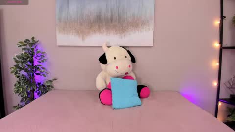 Briana online show from 04.14.26