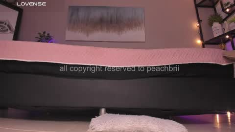 Snapshot of peachbrii chatting on 05.14.26 Briana online show from 05.14.26