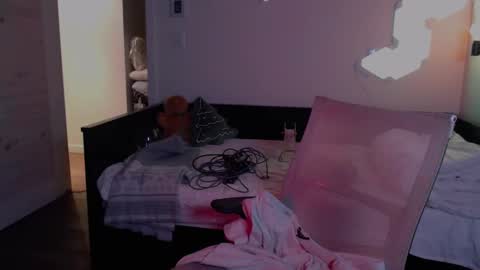 Effyyyyy online show from 12.08.24