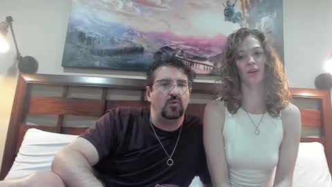 Peaches  Cupcake Rachel and Bryce online show from 09.21.25