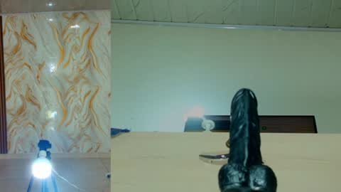 Snapshot of peachy__baby chatting on 06.18.26 peachy__baby online show from 06.18.26