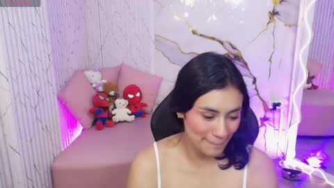peachy_tay online show from 05.11.26