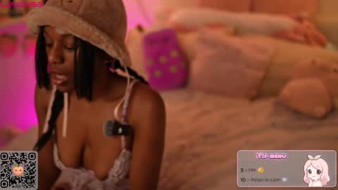 peachypeachgirl online show from 04.08.26