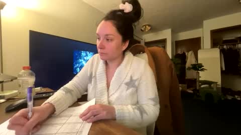 PeachyObsession online show from 02.12.26