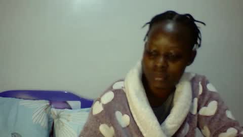 Snapshot of peacockxx chatting on 09.12.25 peacockxx online show from 09.12.25