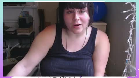 Snapshot of peakobunny chatting on 09.25.25 peakobunny online show from 09.25.25