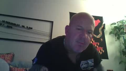 peanutbutterandjealous1 online show from 05.05.26