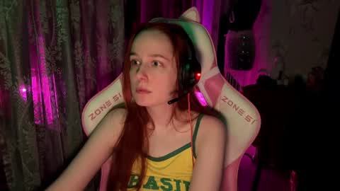 Snapshot of pearlprincess_ chatting on 06.24.26 Adelina online show from 06.24.26