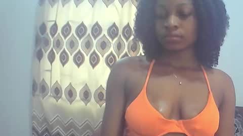 Lizzy online show from 10.21.25