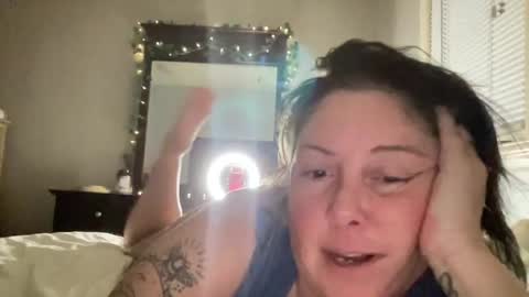 Snapshot of pegggggysue69 chatting on 06.18.26 pegggggysue69 online show from 06.18.26